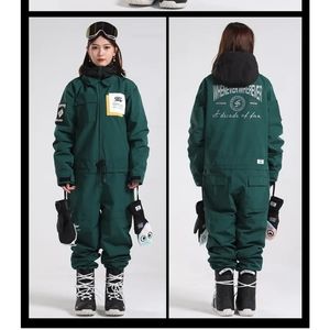 GSOU SNOW SUIT. SNOW BOARDING RETAIL FOR 299 US PLUS TAX ON SALE